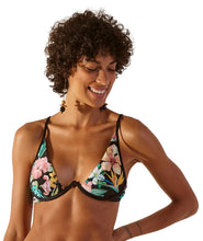Carregar imagem no visualizador da galeria, Model Front: Blueman Top Top Fox Hawai