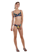 Carregar imagem no visualizador da galeria, Model Front: Blueman Bottom Bottom Joy Iquitos