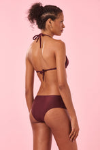 Carregar imagem no visualizador da galeria, Model Back: Blueman Top Top Vinho Prado