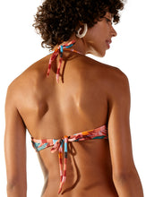 Carregar imagem no visualizador da galeria, Model Back: Blueman Top Top Pacifico Chic Palmar