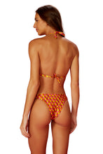 Carregar imagem no visualizador da galeria, Model Back: Blueman Bottom Bottom Ai-Meu-Coracao Kaiak