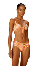 Carregar imagem no visualizador da galeria, Model Front: Blueman Bottom Bottom Florest-Salmao Max-Prado