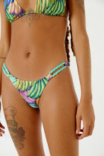 Carregar imagem no visualizador da galeria, Image 06: Blueman Bottom Bottom Ubatuba Banana Pop