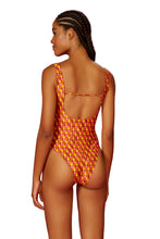 Carregar imagem no visualizador da galeria, Model Back: Blueman One-Piece Maio Camiseta-Quadrado Ai-Meu-Coracao