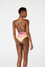 Carregar imagem no visualizador da galeria, Model Back: Blueman One-Piece Maio Natasha Degrade Mentos