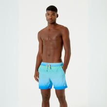 Carregar imagem no visualizador da galeria, Gallery: Blueman Swim Shorts Short Degrade Sky