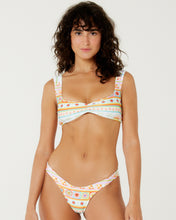 Carregar imagem no visualizador da galeria, Gallery: Blueman Set Square High Saudacao Ao Sol