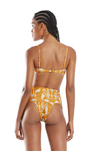 Carregar imagem no visualizador da galeria, Model Back: Blueman Top Top Buzios Tucanus