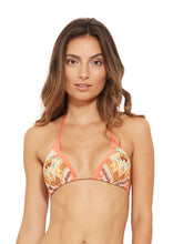 Carregar imagem no visualizador da galeria, Model Front: Blueman Top Top Iceberg Acalanto