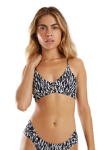 Carregar imagem no visualizador da galeria, Gallery: Blueman Top Top Safari New Pacifico Pantera Negra