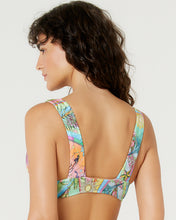 Carregar imagem no visualizador da galeria, Image 05: Blueman Top Top Sum Pacifico Chic Universo Solar