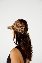 Carregar imagem no visualizador da galeria, Model Back: Blueman Visor Viseira Fuji Pintada