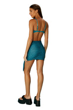 Carregar imagem no visualizador da galeria, Model Back: Blueman Beach Skirt Mini Saia Tule Acqua
