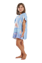 Carregar imagem no visualizador da galeria, Image 02: Blueman Beach Towel Poncho Mini Surfer Sticker
