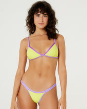 Carregar imagem no visualizador da galeria, Model Front: Blueman Set Dance Amarelo
