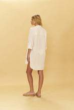 Carregar imagem no visualizador da galeria, Model Back: Blueman Shirtdress Longsleeve Shirt Offwhite
