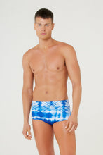 Carregar imagem no visualizador da galeria, Model Front: Blueman Sunga / Boxer Sunga Army Porto Ver24 Porto
