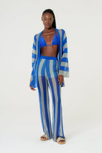 Carregar imagem no visualizador da galeria, Model Front: Blueman Beach Trousers Calca Tricot Listras
