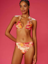 Carregar imagem no visualizador da galeria, Model Front: Blueman Bottom Bottom Delirium-Tropical Sunquine
