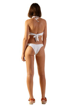 Carregar imagem no visualizador da galeria, Model Back: Blueman Top Top Ray Off White
