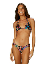 Carregar imagem no visualizador da galeria, Model Front: Blueman Top Top Baile-Das-Araras Boreal-Double
