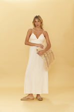 Carregar imagem no visualizador da galeria, Model Front: Blueman Maxi Dresses Dress Laise Offwhite

