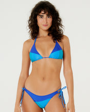 Carregar imagem no visualizador da galeria, Gallery: Blueman Set Bikini Luz Azul
