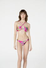 Carregar imagem no visualizador da galeria, Model Front: Blueman Bottom Bottom Surfista Pacifico Mata
