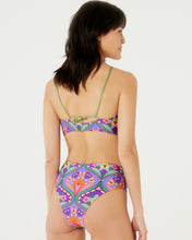 Carregar imagem no visualizador da galeria, Model Back: Blueman Top Top Surfista Belle Apiculae
