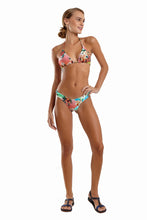 Carregar imagem no visualizador da galeria, Image 03: Blueman Top Top Delta Flower Power
