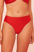 Carregar imagem no visualizador da galeria, Gallery: Blueman Bottom Bottom Vermelho Canes
