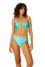 Carregar imagem no visualizador da galeria, Model Front: Blueman Bottom Bottom Turquesa Cannes
