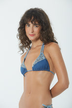 Carregar imagem no visualizador da galeria, Image 07: Blueman Top Top Bikini Jeans Show
