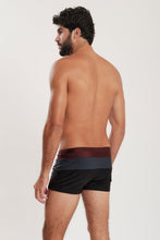 Carregar imagem no visualizador da galeria, Model Back: Blueman Sunga / Boxer Sunga Army Crepusculo Vinho
