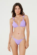 Carregar imagem no visualizador da galeria, Model Front: Blueman Top Top Ubatuba Lilas
