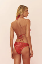 Carregar imagem no visualizador da galeria, Model Back: Blueman Bottom Bottom Guara Cuba
