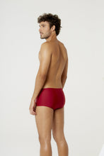 Carregar imagem no visualizador da galeria, Model Back: Blueman Sunga / Boxer Sunga Army Lisa Vermelho V24
