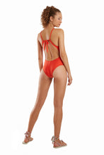 Carregar imagem no visualizador da galeria, Model Back: Blueman One-Piece Maio Ubatuba Vermelho
