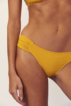 Carregar imagem no visualizador da galeria, Image 06: Blueman Bottom Bottom Seiva-Doce-Amarela New-Pacifico
