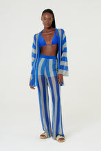Carregar imagem no visualizador da galeria, Model Front: Blueman Beach Trousers Calca Tricot Listras
