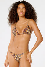 Carregar imagem no visualizador da galeria, Gallery: Blueman Set Egito Fox Pintada
