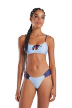 Carregar imagem no visualizador da galeria, Model Front: Blueman Set Game Azul
