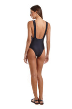 Carregar imagem no visualizador da galeria, Model Back: Blueman One-Piece Maio Jóia Preto
