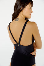 Carregar imagem no visualizador da galeria, Image 08: Blueman One-Piece Maio Malibu Liso Preto
