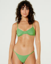 Carregar imagem no visualizador da galeria, Gallery: Blueman Set Pepe New Fox Verde
