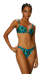 Model Front: Blueman Set Set Fauna Quenia Guaruja-Coracao