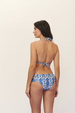 Carregar imagem no visualizador da galeria, Model Back: Blueman Set Set Seiva-Doce-Azul Prado New-Prado
