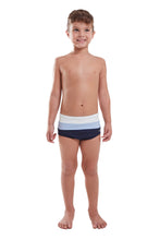 Carregar imagem no visualizador da galeria, Model Front: Blueman Boy&#39;s Swimwear Sunga Army Crepusculo Fresh Marinho Inf
