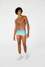 Carregar imagem no visualizador da galeria, Model Front: Blueman Sunga / Boxer Sunga Army Degrade Mentos
