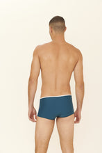 Carregar imagem no visualizador da galeria, Model Back: Blueman Sunga / Boxer Sunga Army Lil Verde
